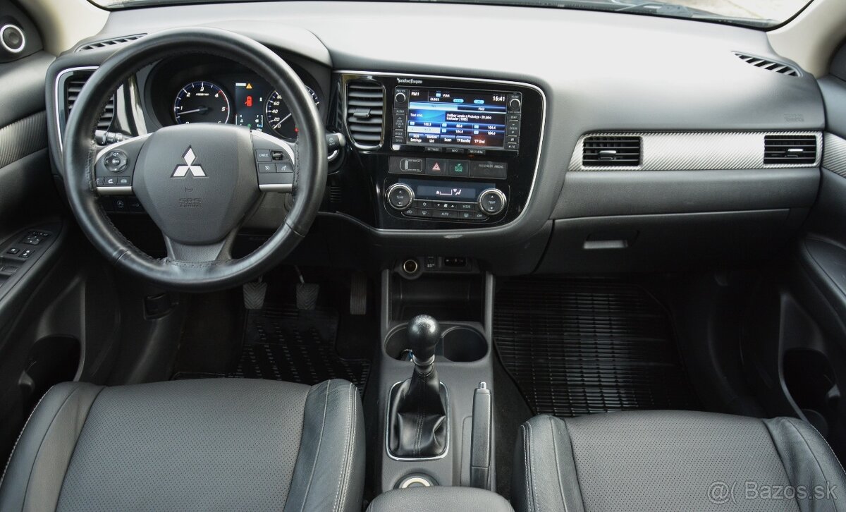Mitsubishi Outlander 2.20 4×4 SR. voz, 7miestne - 10