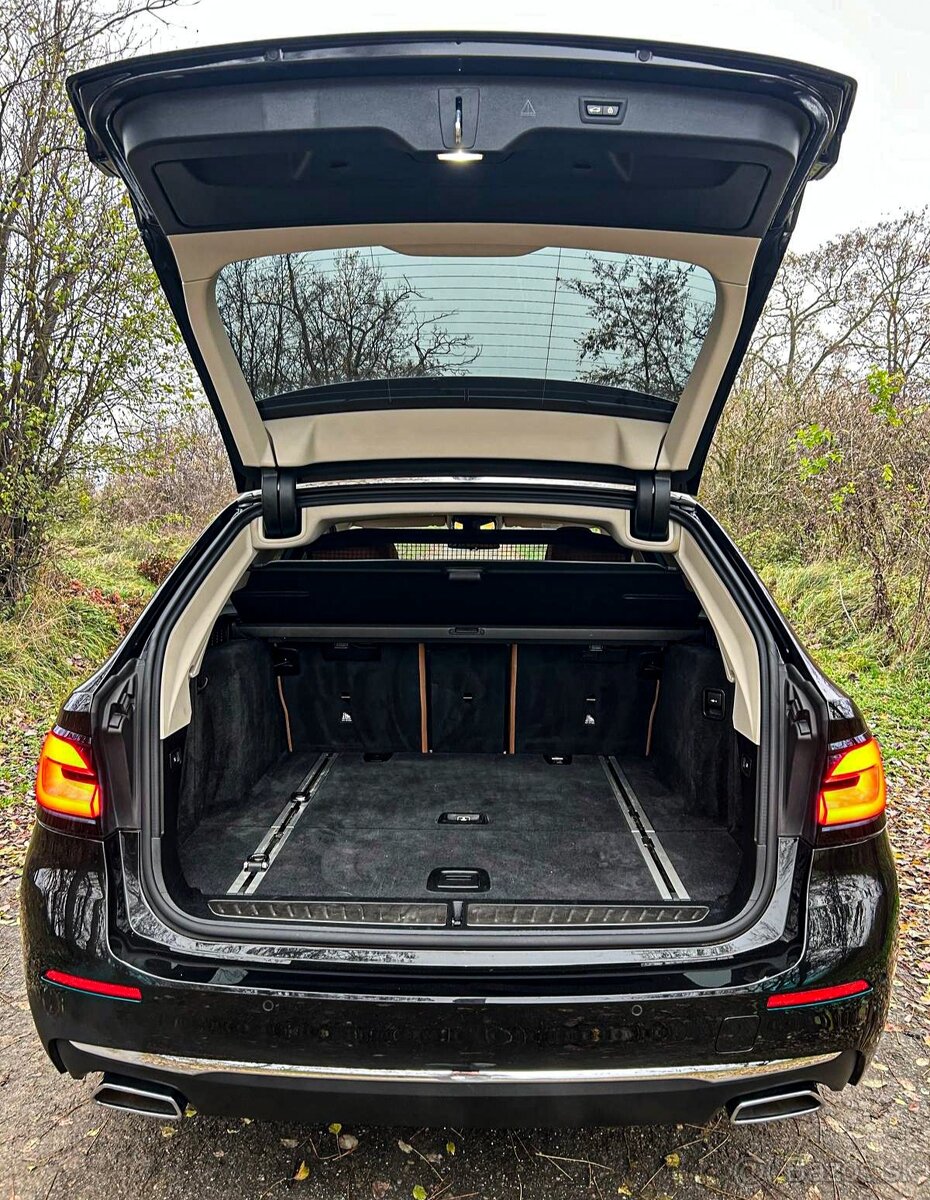 BMW 518D TOURING LUXURY LINE 108TISIC KM FULL LED 360°KAMERA - 10