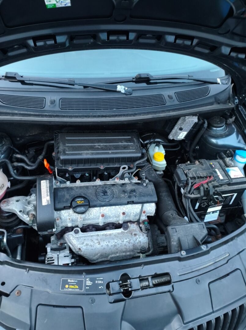 Škoda Fabia 2 combi 99tis km 1.4 16V MPI - 10