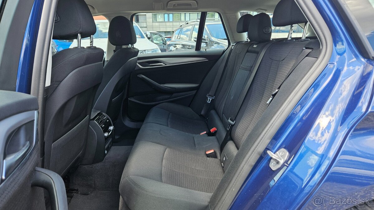 BMW Rad 5 Touring 520d MHEV hybrid - 10