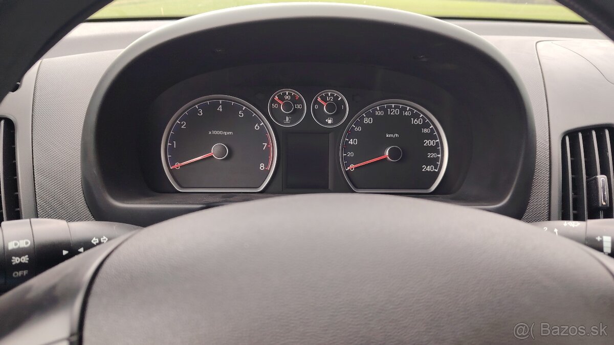 Predám Hyundai i30 1.4 benzín - 10