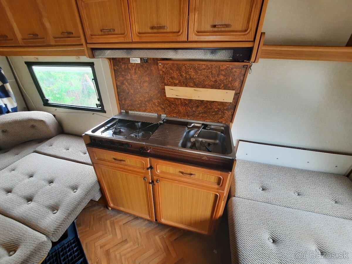 Karavan hobby de luxe - 10