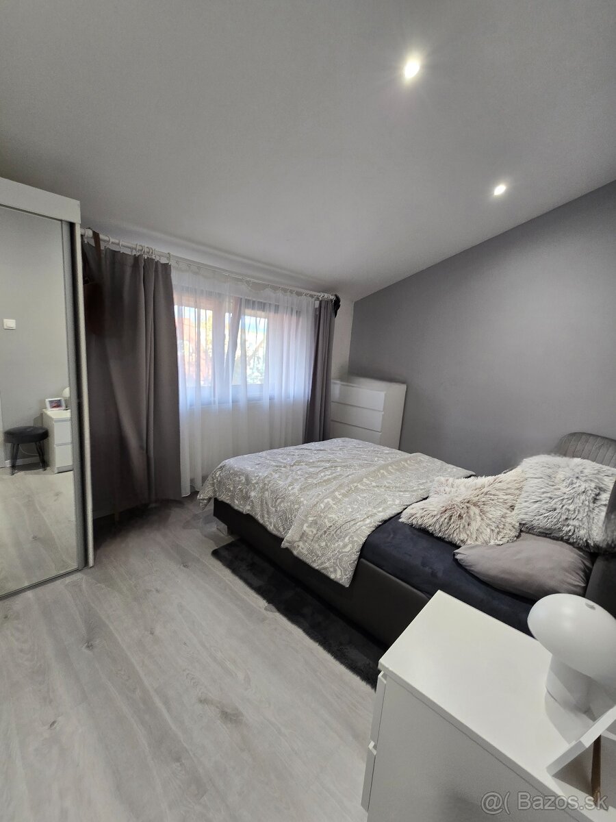 Predam rodinný dom pi kompletnej rekonštrukcii Poprad-Matejo - 10