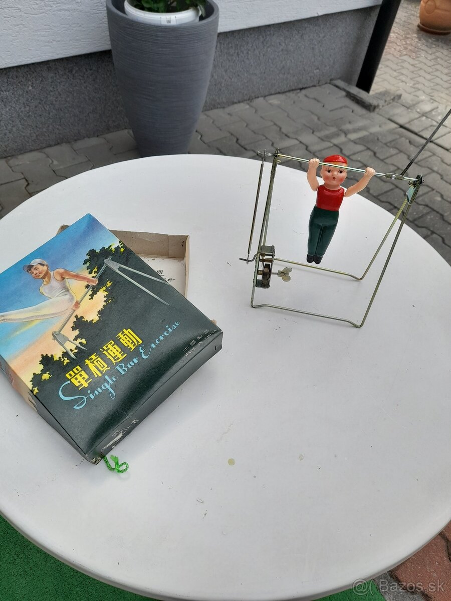 RETRO- HODINY KUKUCKY - 10