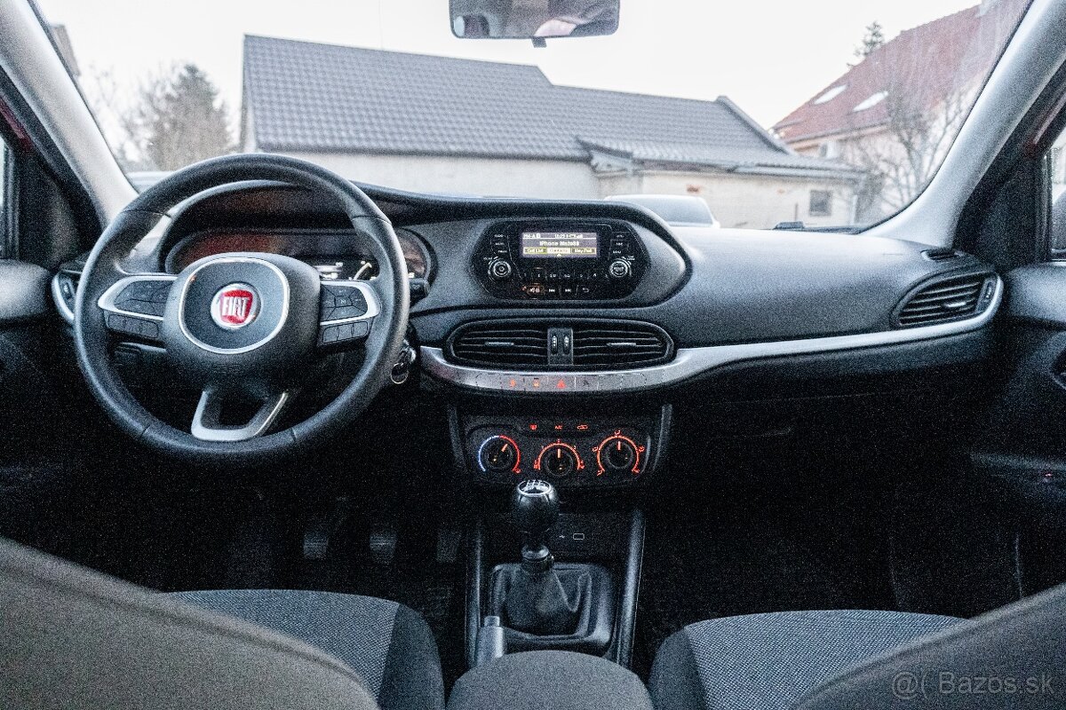 Fiat Tipo 1.4 benzín - 10