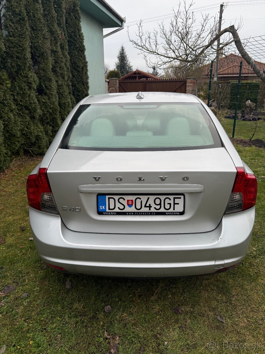 Volvo S40 - 10