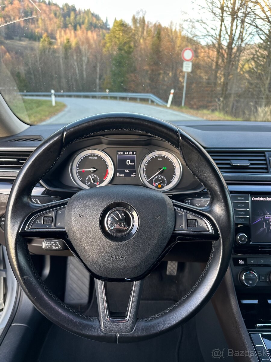 Škoda superb 4x4 2.0 TDi Laurin & Klement webasto - 10