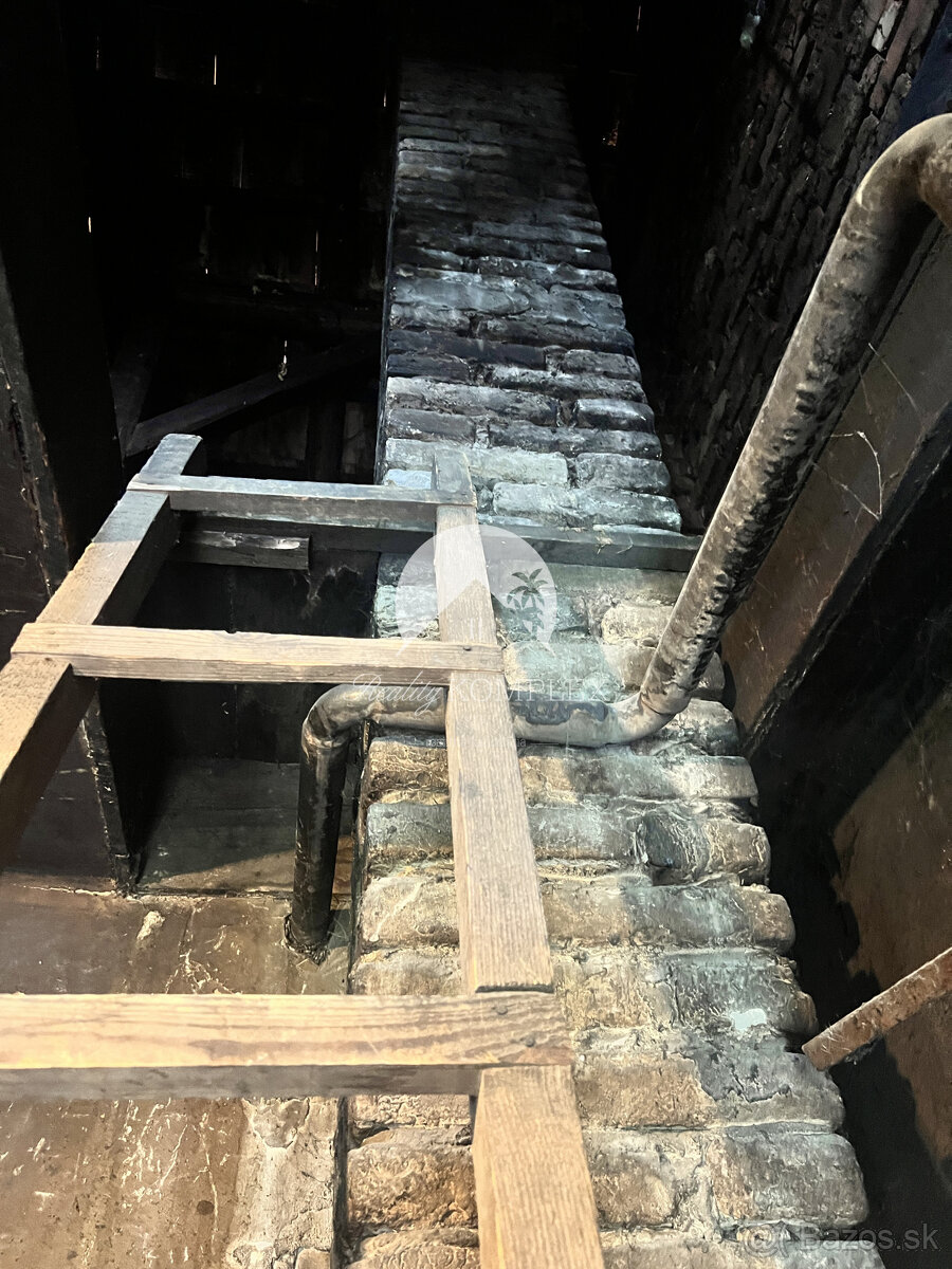 Rodinný dom blízko Komárna na PREDAJ za dobrú cenu - 10