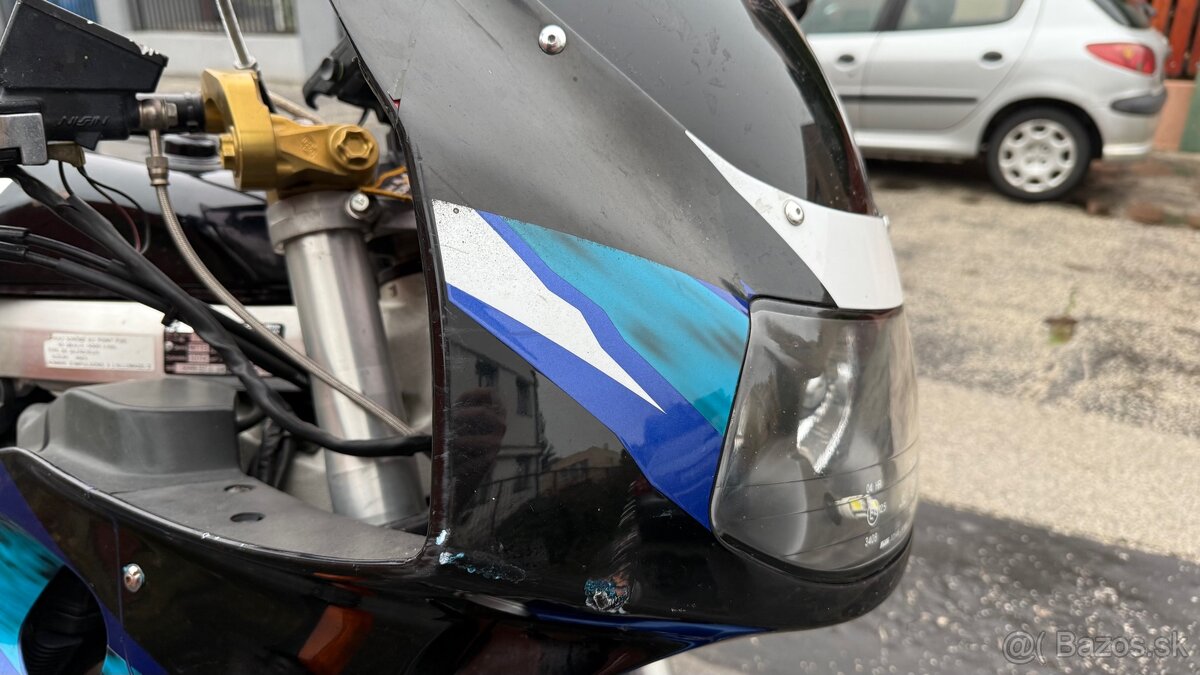 Suzuki GSX-R 1100W 1996 - 10