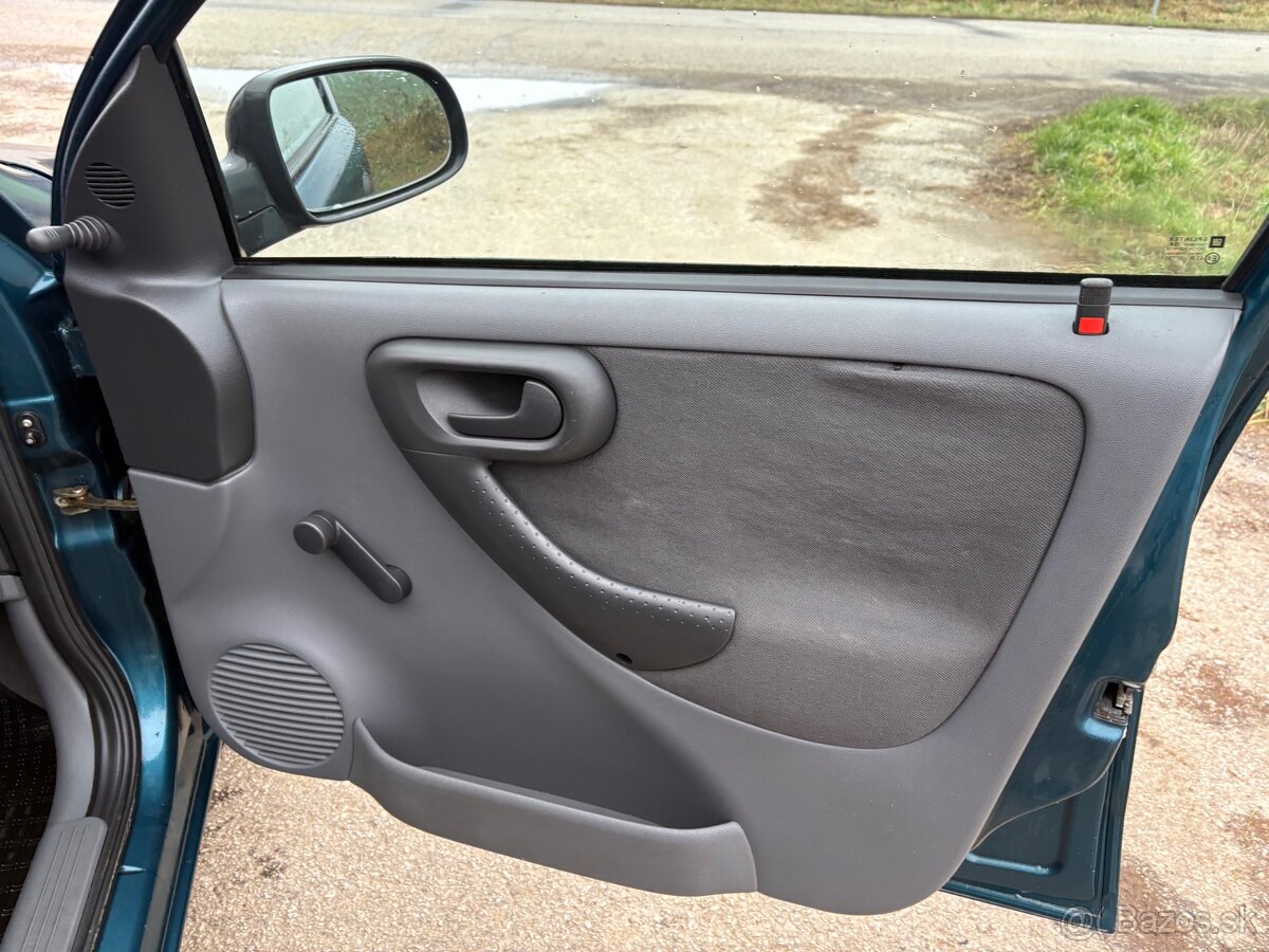 Opel Corsa C 1.0 12V benzín nová STK - 10