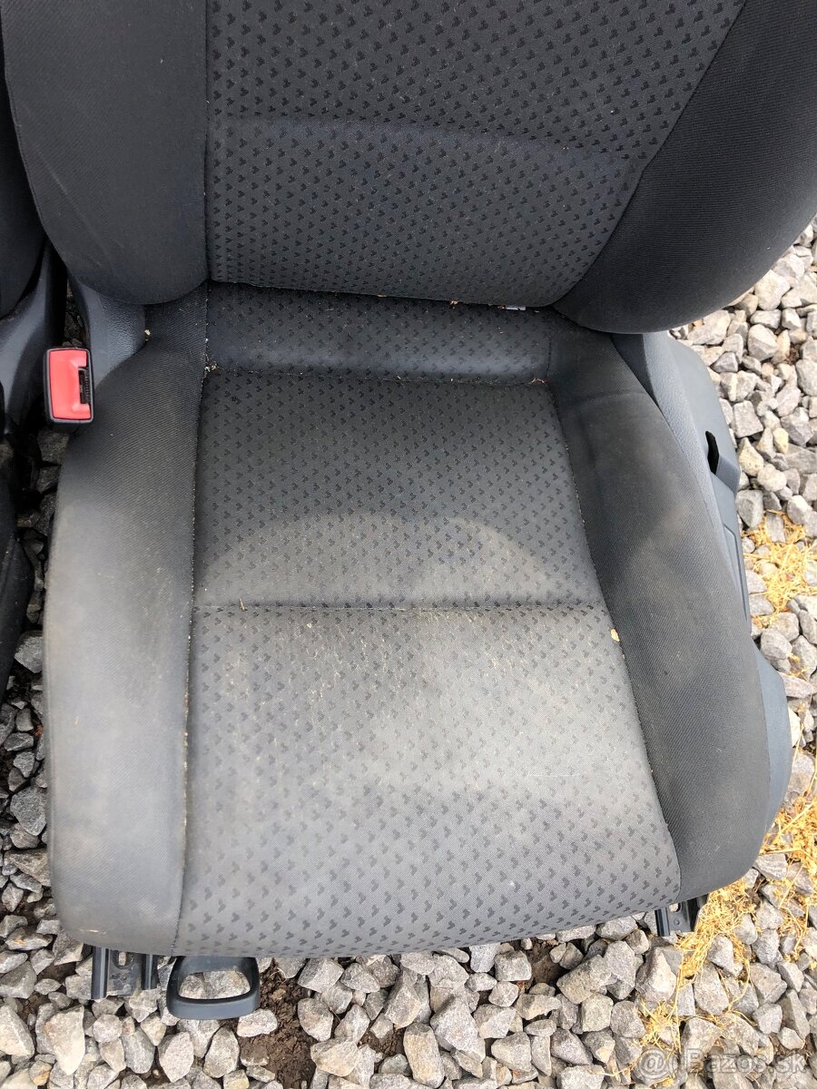 Predám predné sedadla do Vw Sharan Galaxy - 10