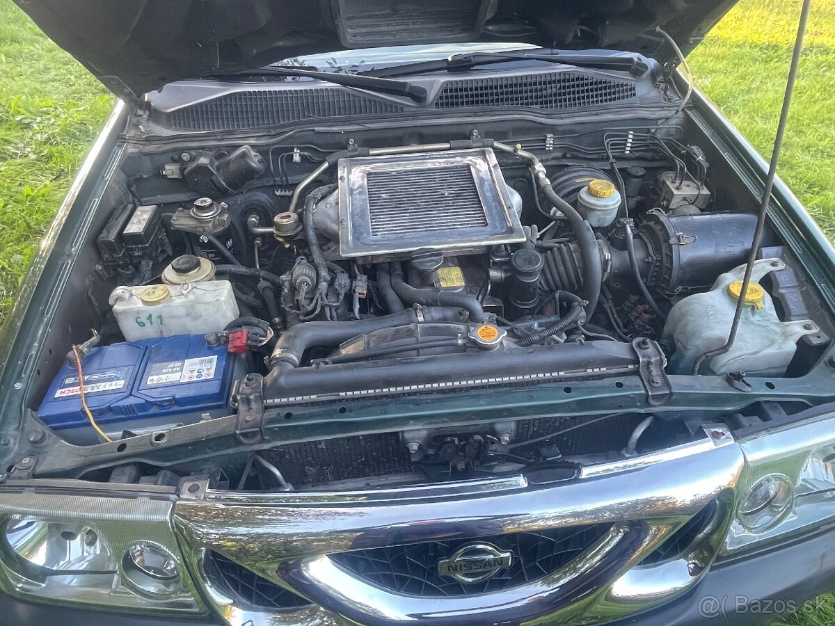 Nissan Terrano II 2.7TDi 4x4 - 10