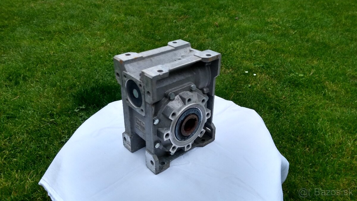 Snekova prevodovka-1:15-ITALY - 10