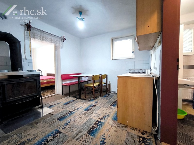 DOM UPROSTRED PRÍRODY LEN 5 MINÚT OD SVIDNÍKA - JURKOVA VOĽA - 10