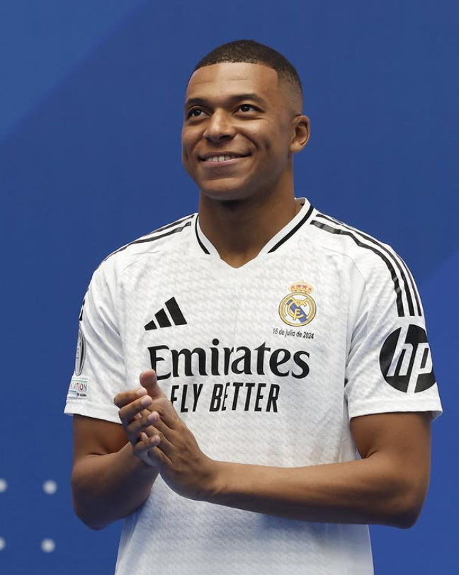 Mbappé #10 - HOME (Player version) REAL MADRID (L,XL) - 10