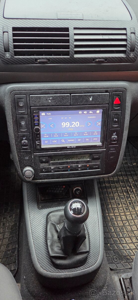 Volkswagen Sharan 1.9 TDi 7-miestné - 10