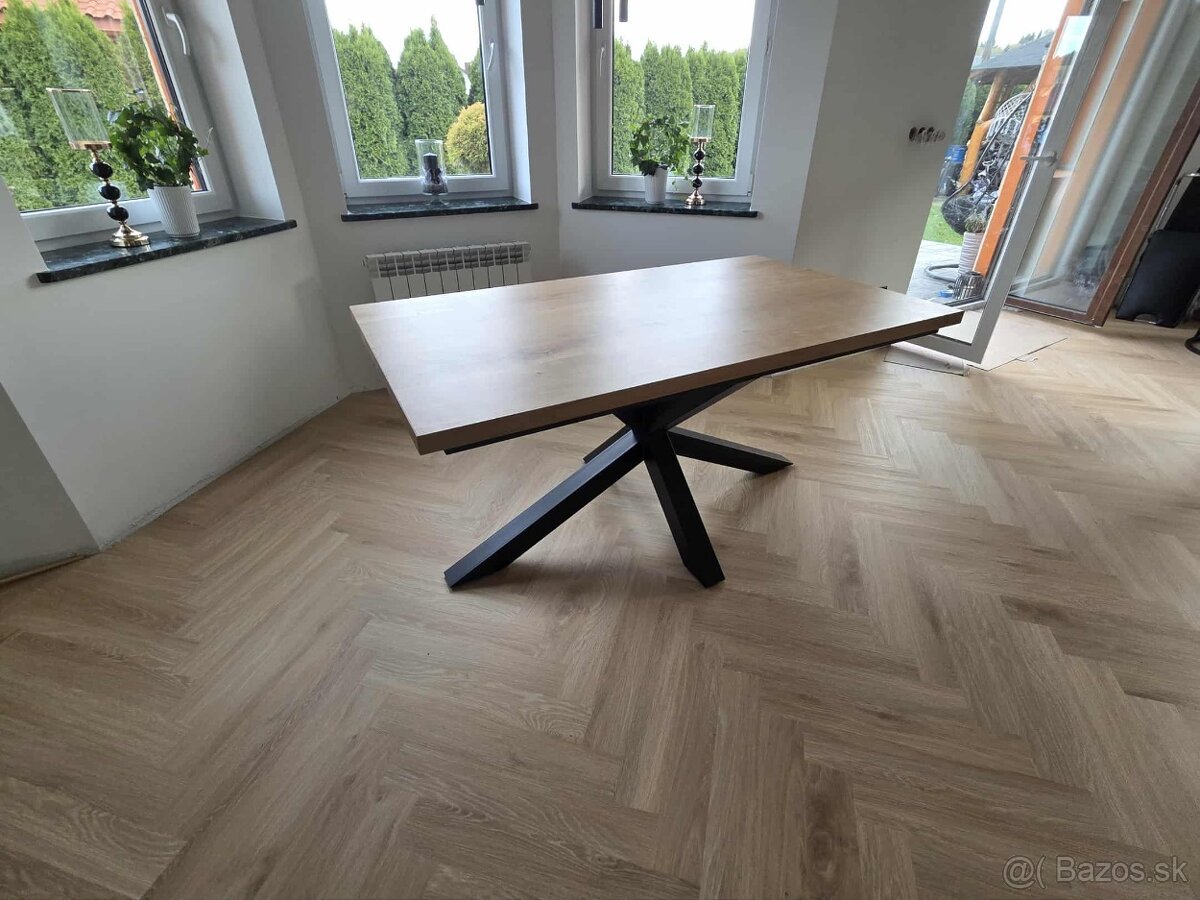 Dubové stoly z masívu - 10