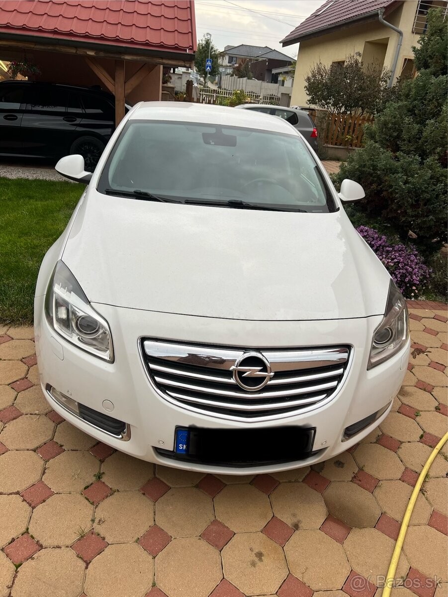 Opel Insignia 2.0 CDTI A20DT - 10
