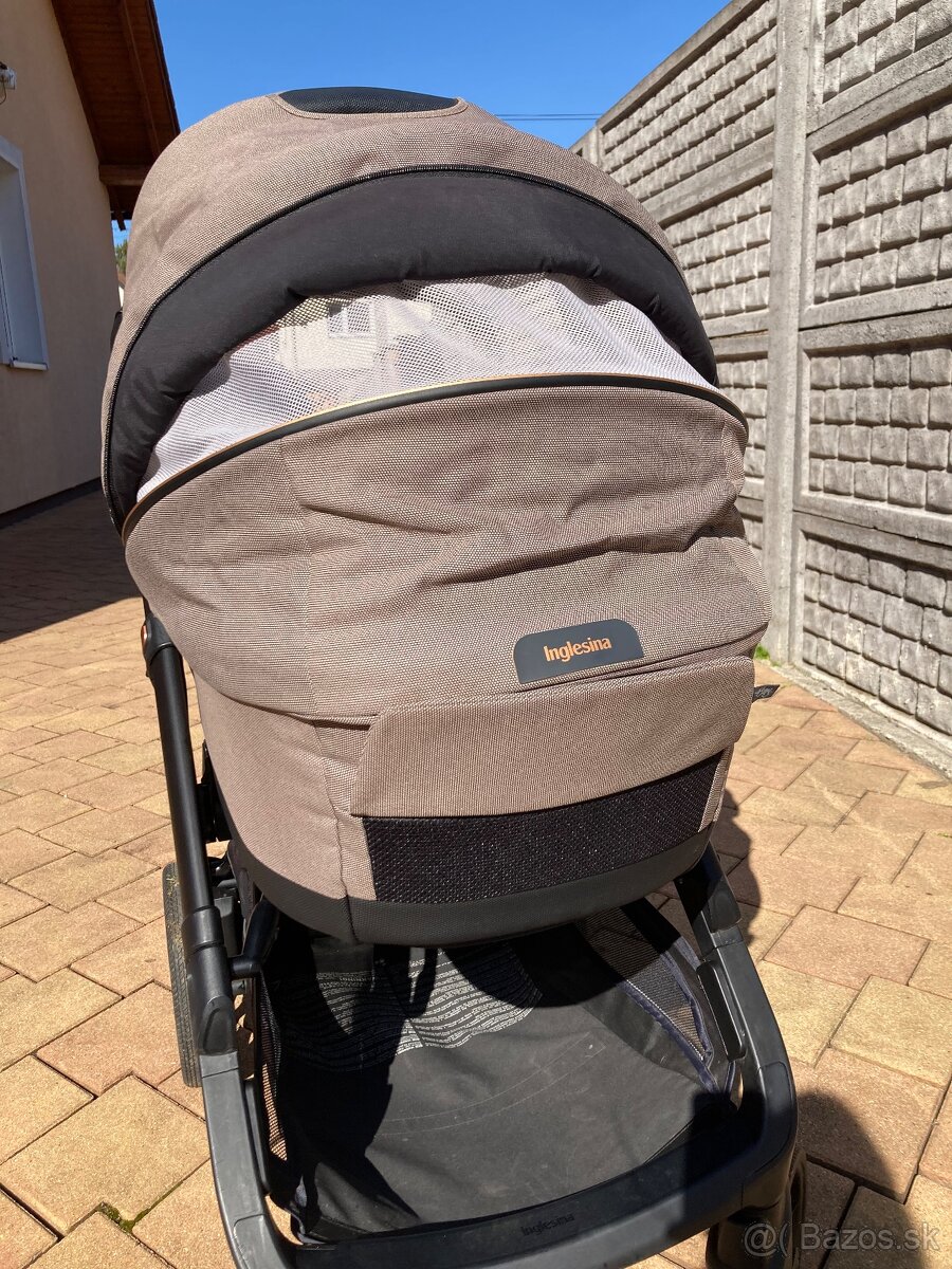 Inglesina Aptica XT - 10