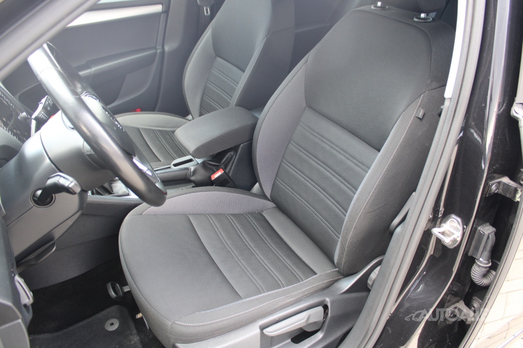 Škoda Octavia 1,0 TSi 85 kW - 10