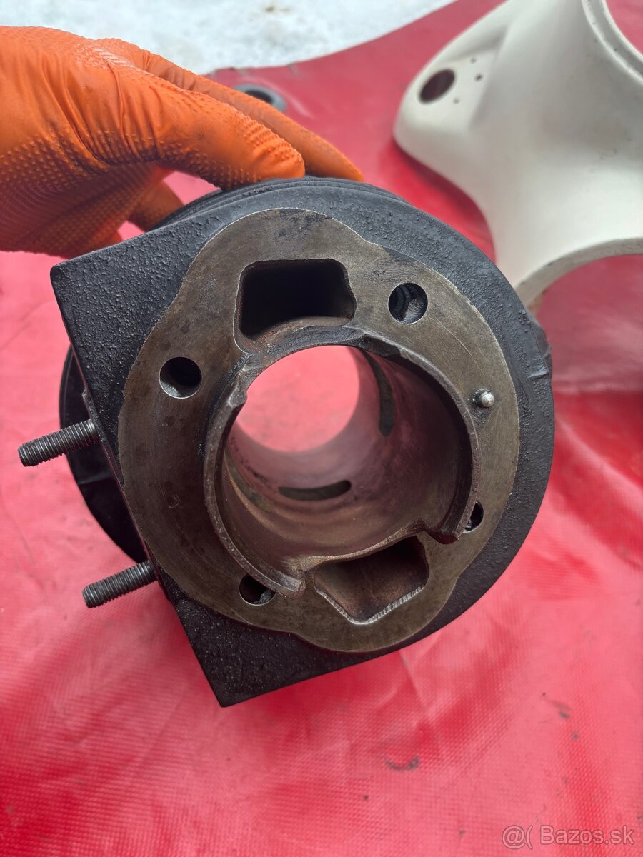 Jawa,CZ a iné diely - 10