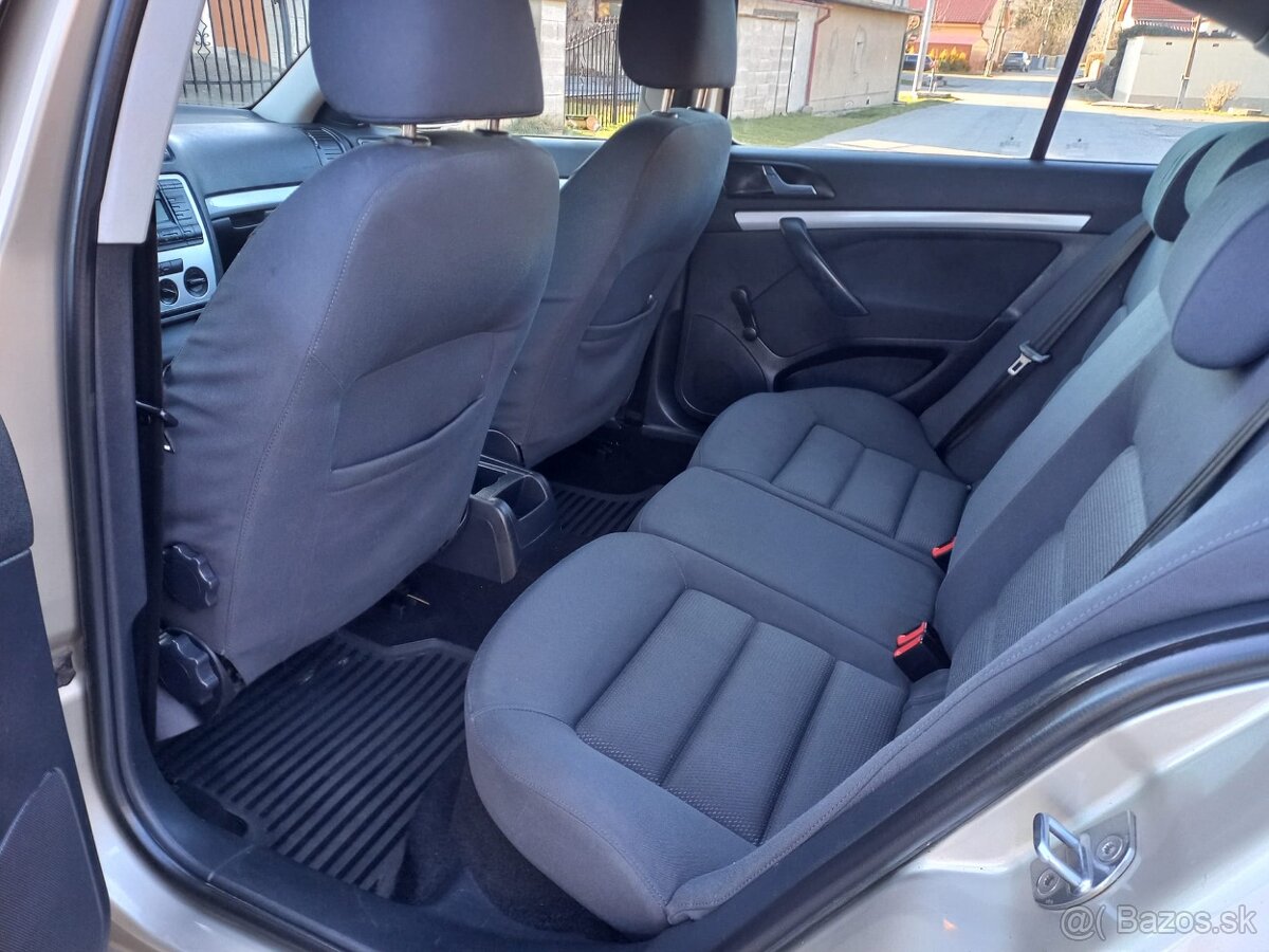 Škoda Octavia 2 1.6 MPi,75Kw(102Ps),ELEGANCE - 10