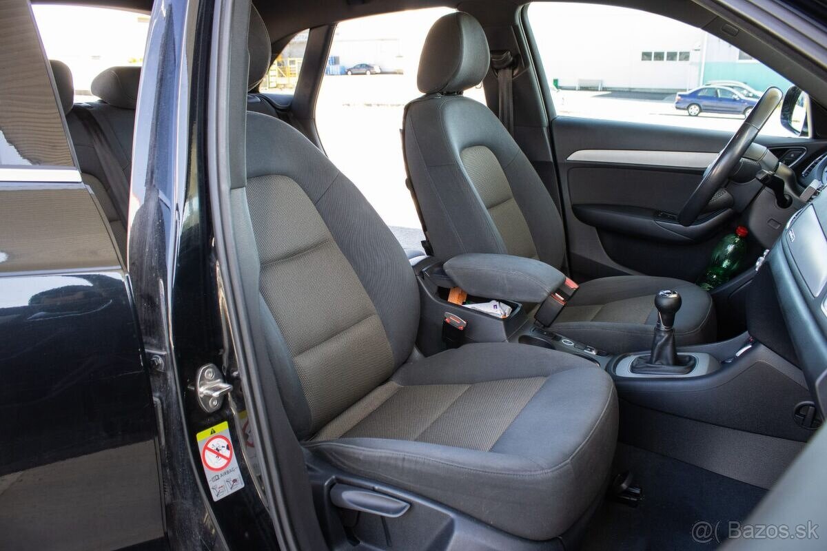 Audi Q3 2.0 TDi Quattro Manuál - 10