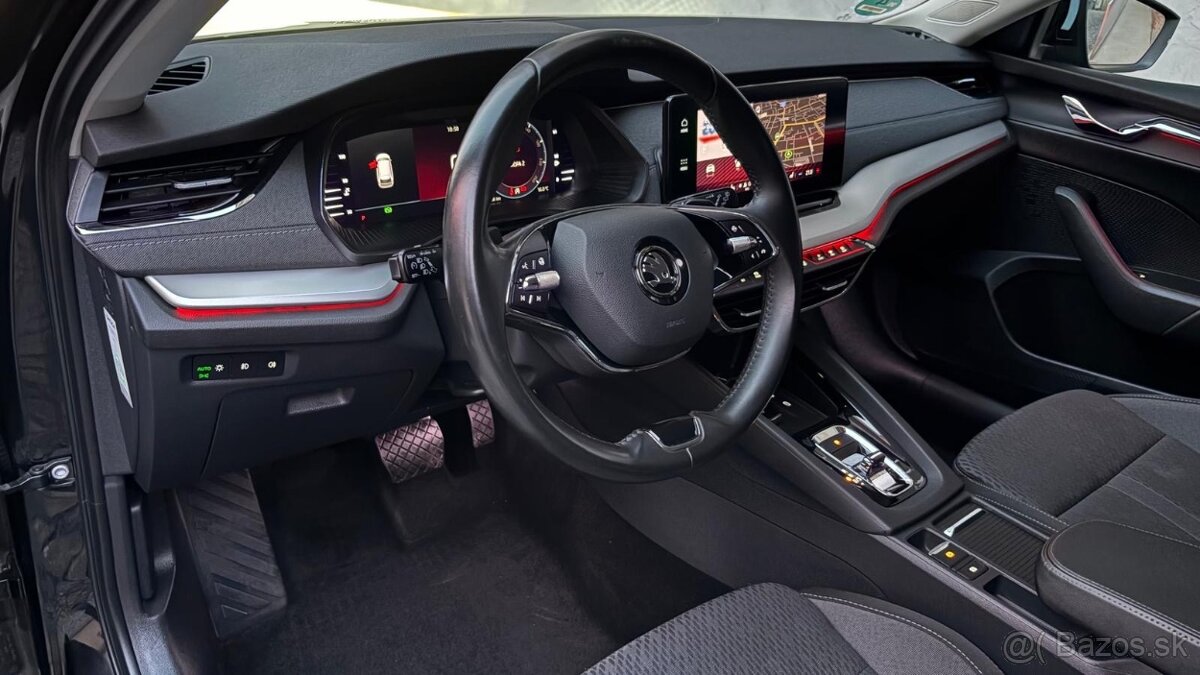 Škoda Octavia STYLE Combi 2.0 TDI SCR DSG - 10