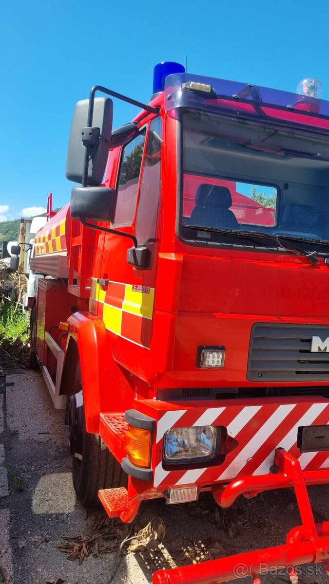 Autocisterna MAN LE280B Kropička 2003 51000km 8000l - 10