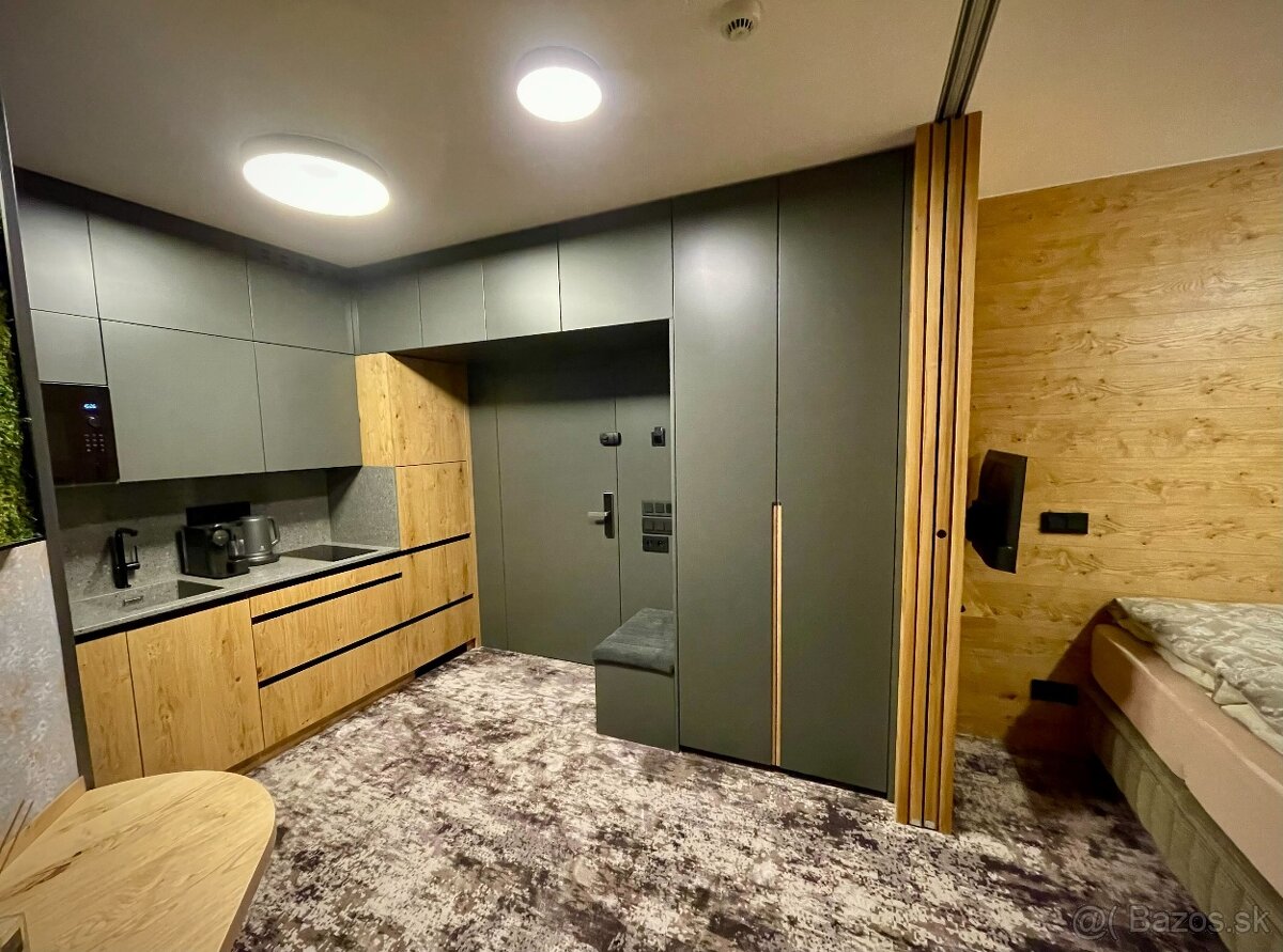 PREDÁM LUXUSNÝ APARTMÁN – HREBIENOK RESORT - 10