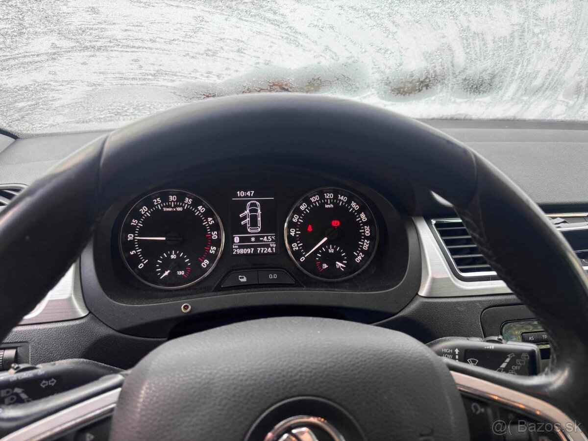 Predám Škoda Rapid 1,6 TDI - 10