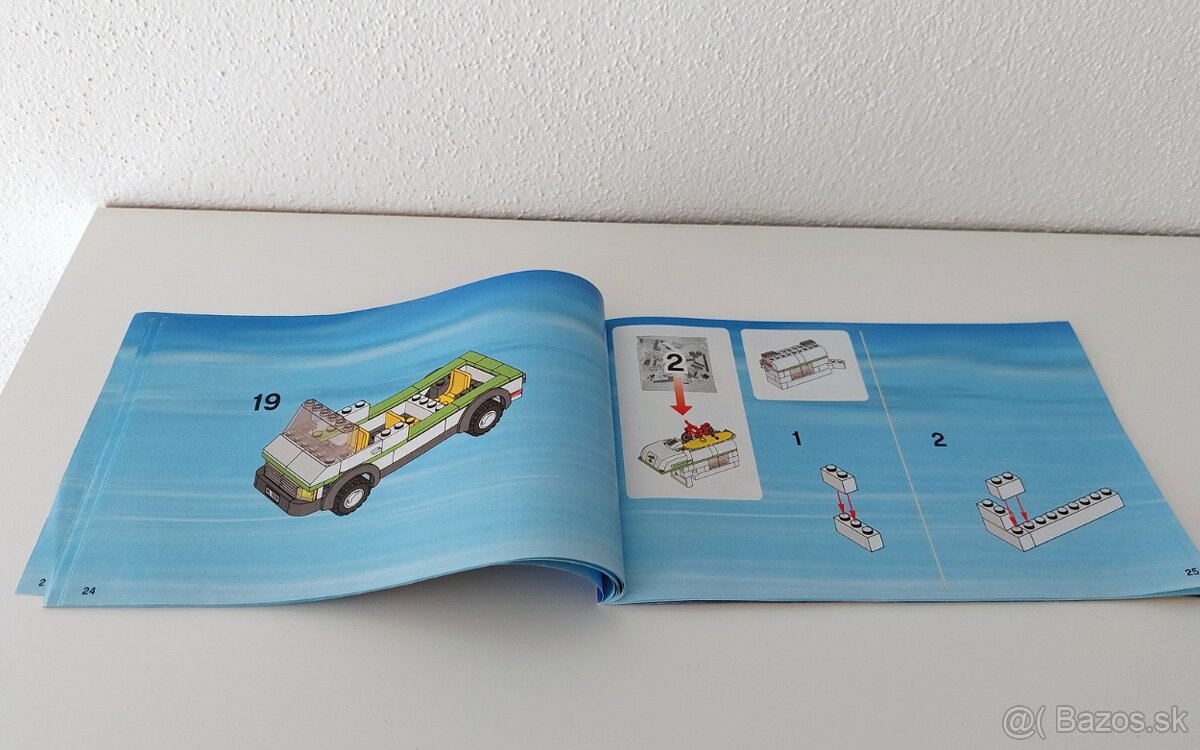 Predám LEGO City 7639 - Camper (2009) - 10