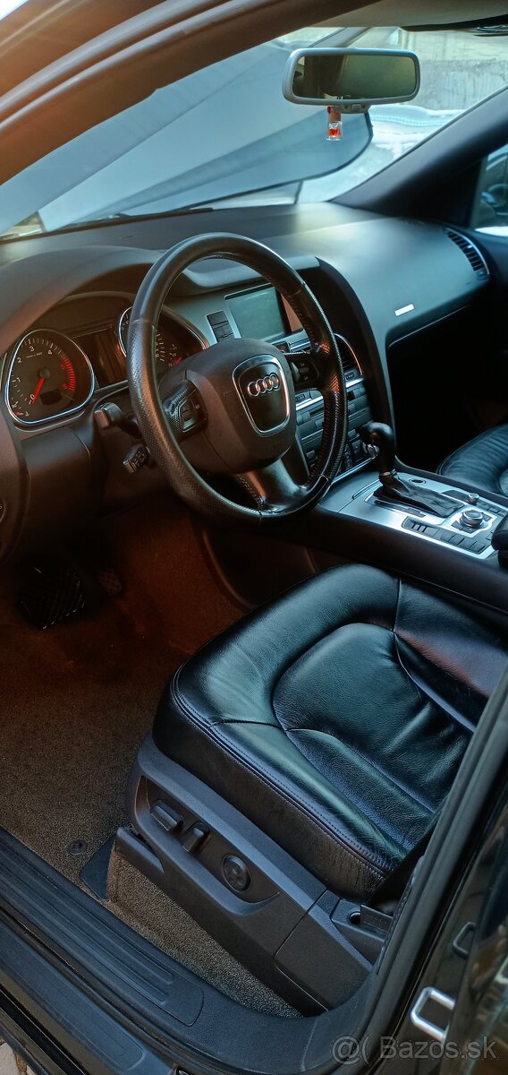 Audi Q7 sline V6 3.0 TDI Quattro - 10