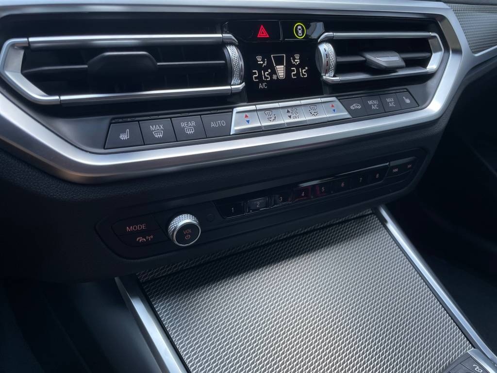 BMW Rad 3 Touring 320e xDrive - 10