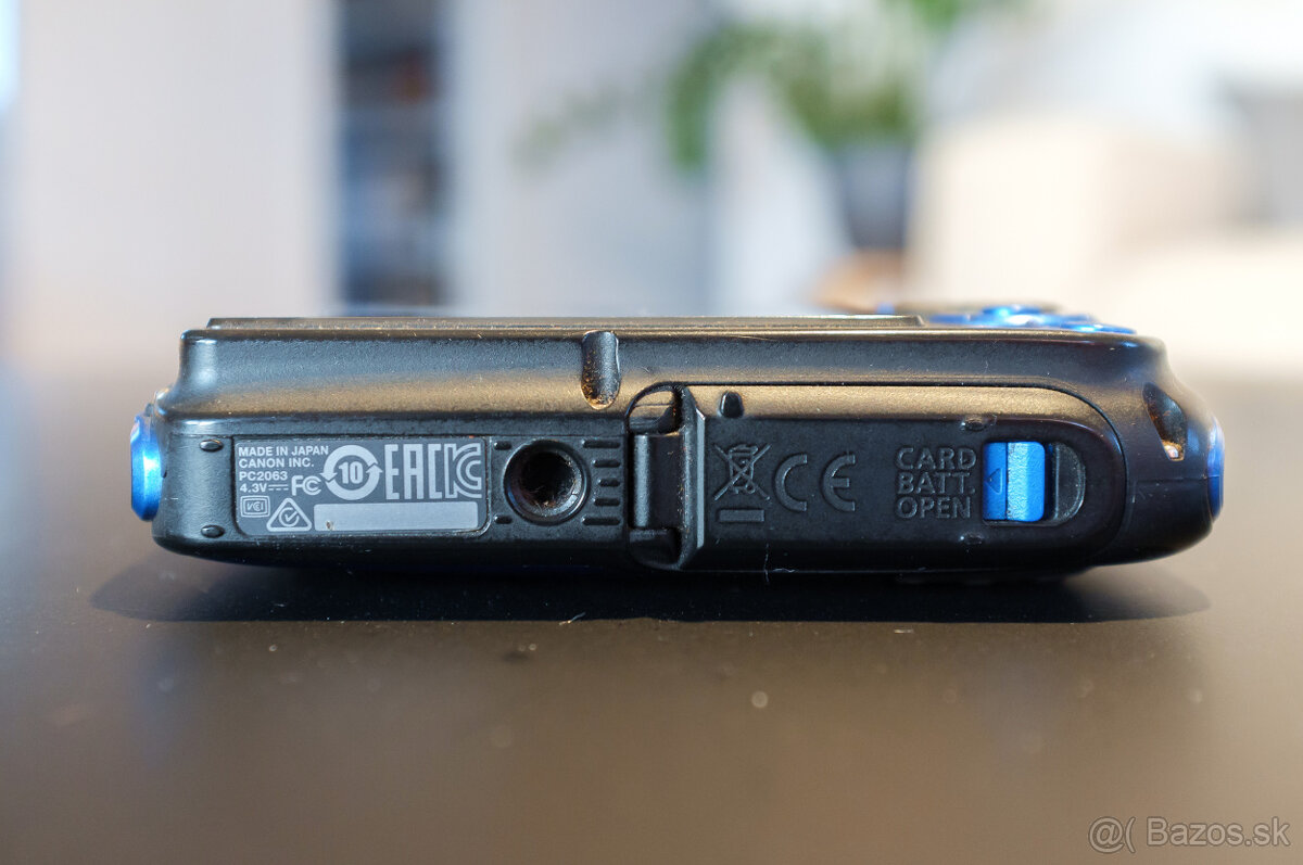 Canon PowerShot D30 - 10