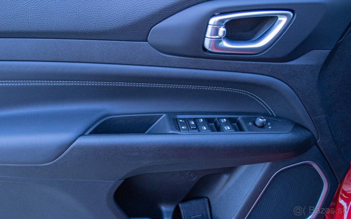 Jeep Compass 1.3 GSE Night Eagle - 10