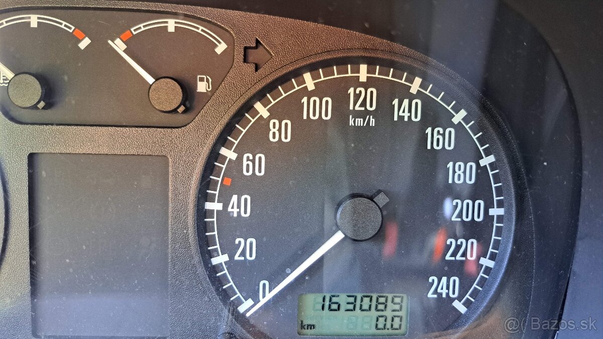 Škoda Octavia 1.6i 74 kW | Rok 1999 | 2. majiteľ - 10