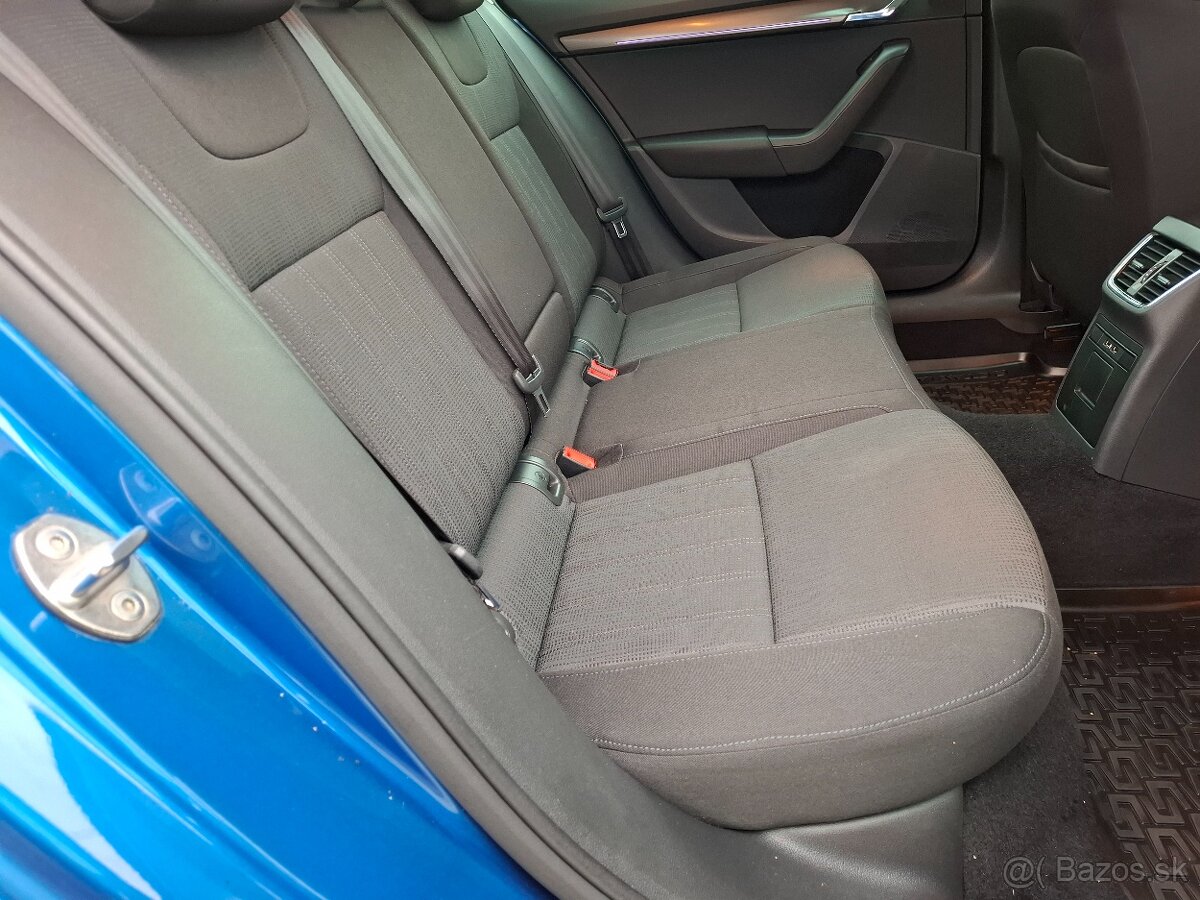 ŠKODA OCTAVIA KOMBI 2,0CR TDI STYLE 4x4,2017,110kw - 10