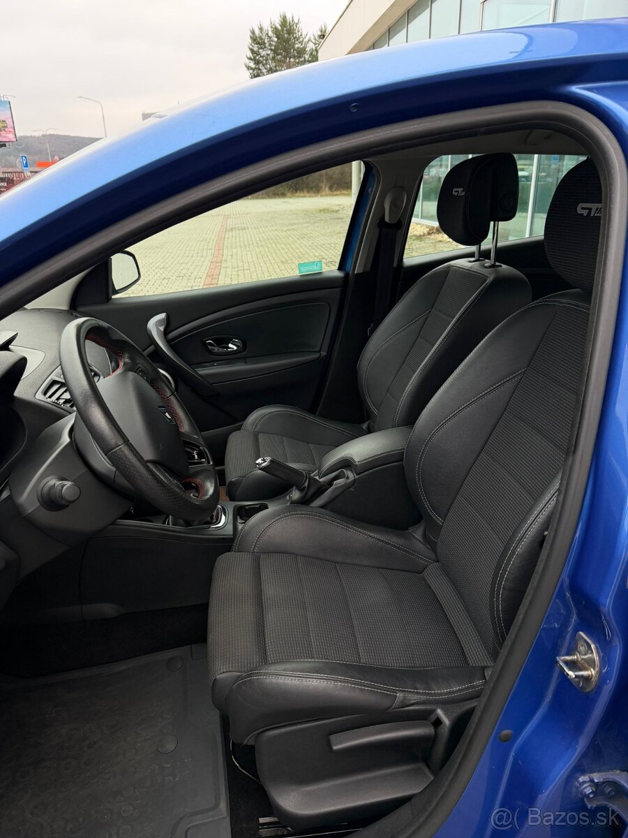 Renault Mégane 1.2 TCe – 55 tis. km | NOVÁ STK | veľký servi - 10