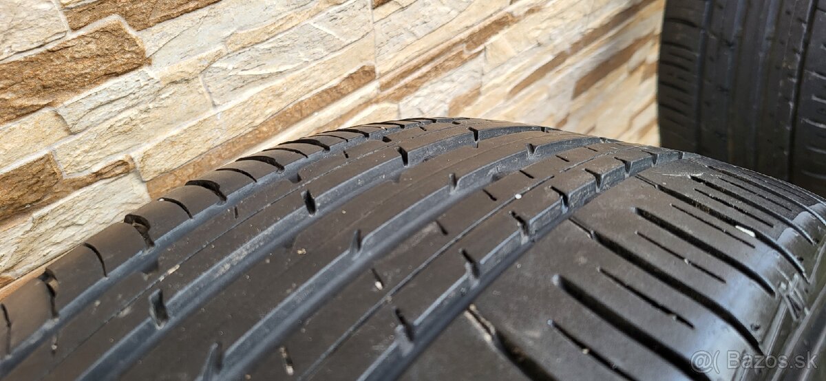 Falken ZIEX 225/45 R17 DOT0220 - 10