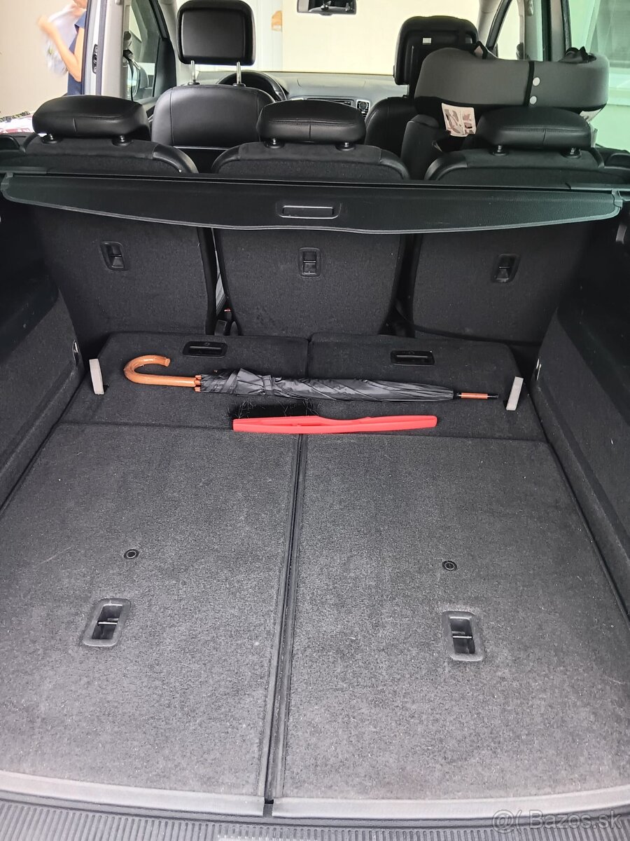 Volkswagen Sharan 2.0 TDI 4MOTION 7 miest - 10