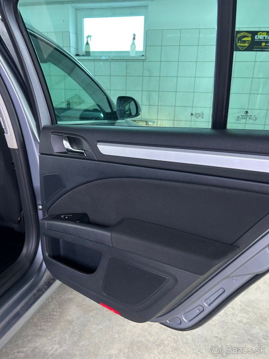 Škoda Superb 2.0 TDI 103kw - 10