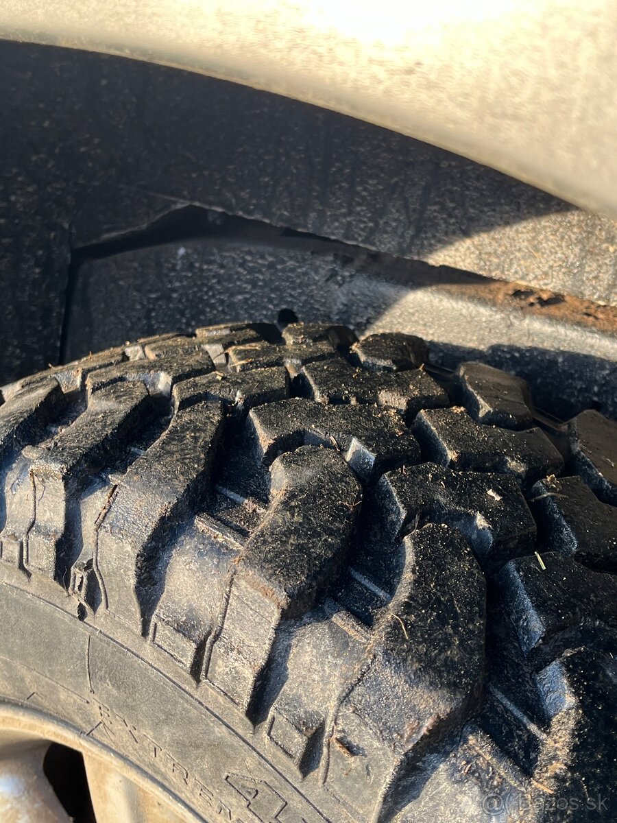 Nissan Terrano 2.7 TDI - 10