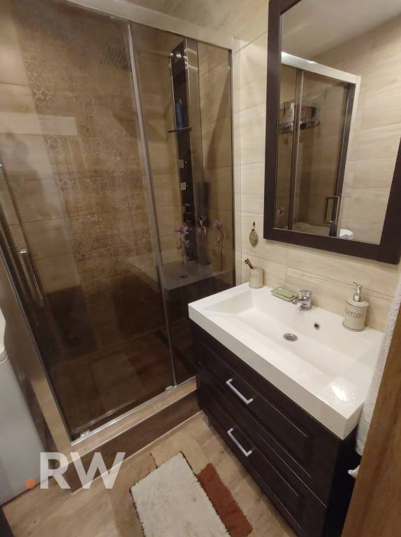 REZERVOVANE - Príjemný 3 izbový byt s lodžiou -78m2 - 10