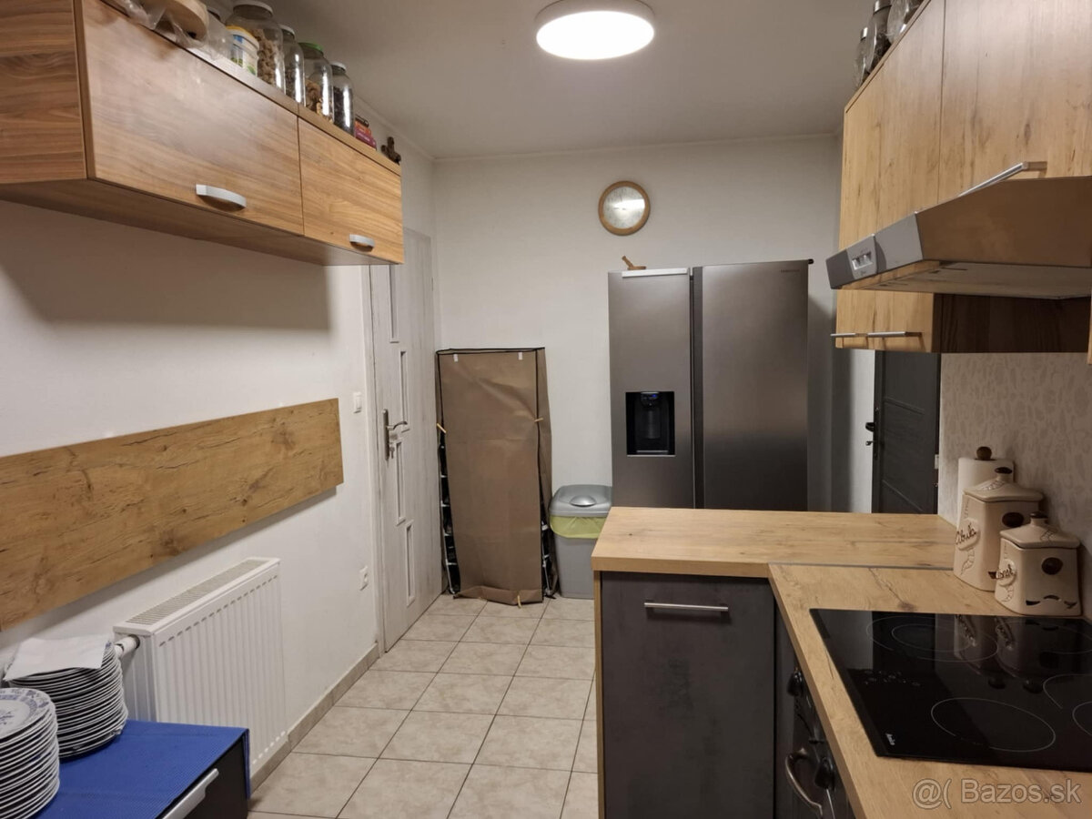 Predaj Kostolanská krčma Jedľové Kostoľany - 10