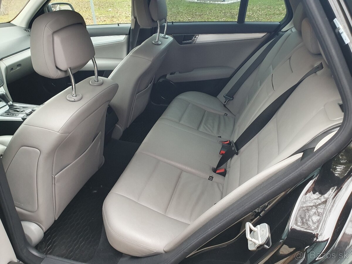 Mercedes Benz C 320 CDI Avantgarde 4Matic - 10