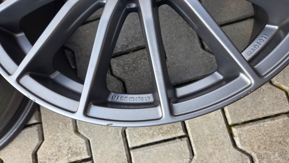 Oz Racing Superturismo LM - 10