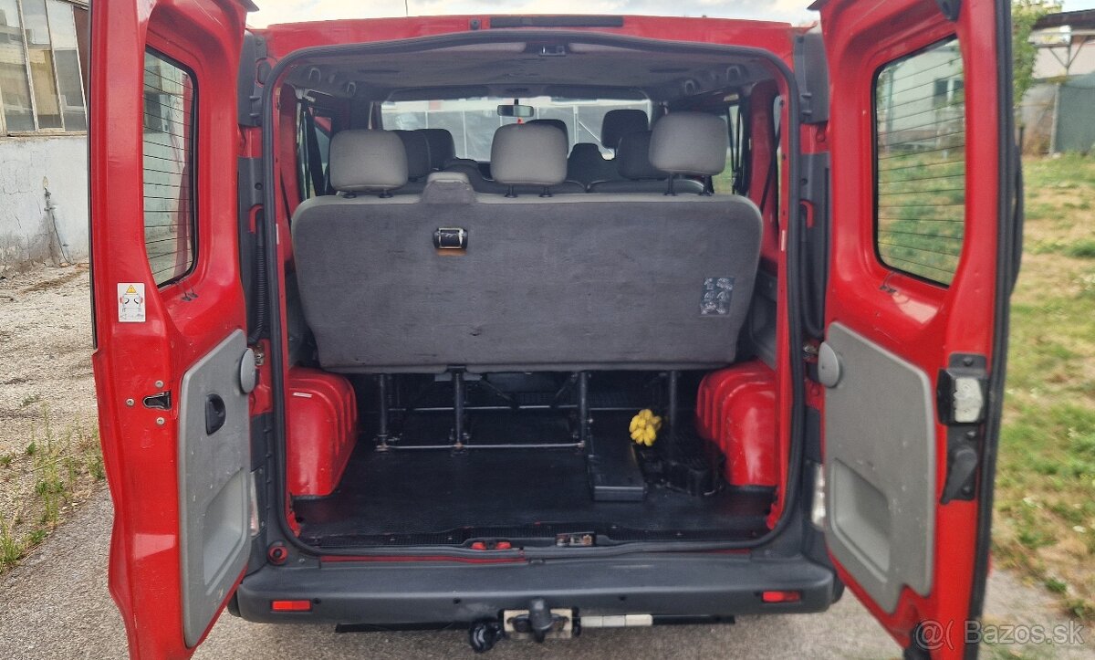 Opel Vivaro 1.9 CDTI 9 MIEST - 10