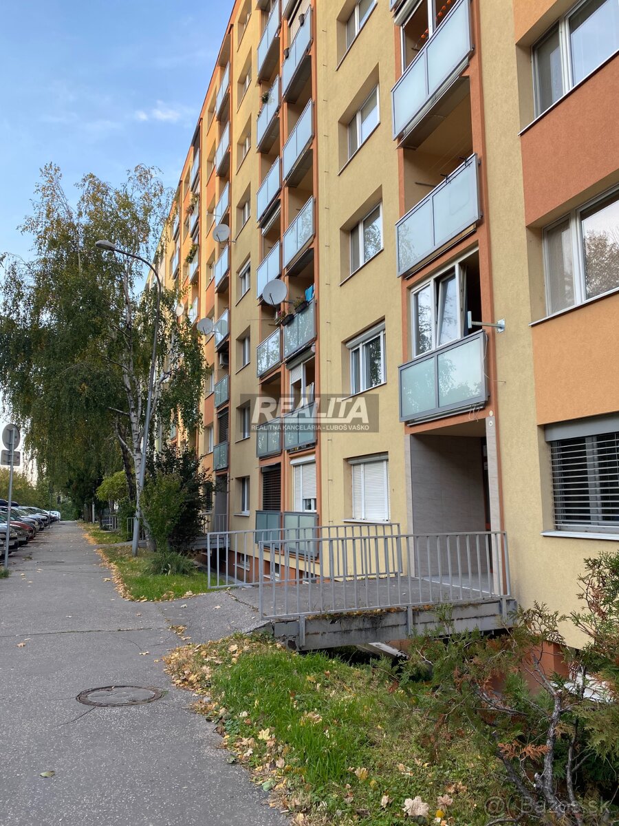 ÚTULNÝ 3-IZBOVÝ BYT, 79m2, LÓGIA - 10