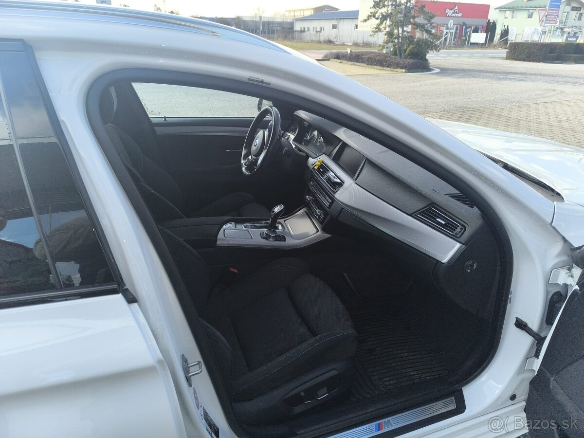 BMW 530d xDrive M-SPORT A/T, 63tis.km, 2015, Odpočet DPH - 10